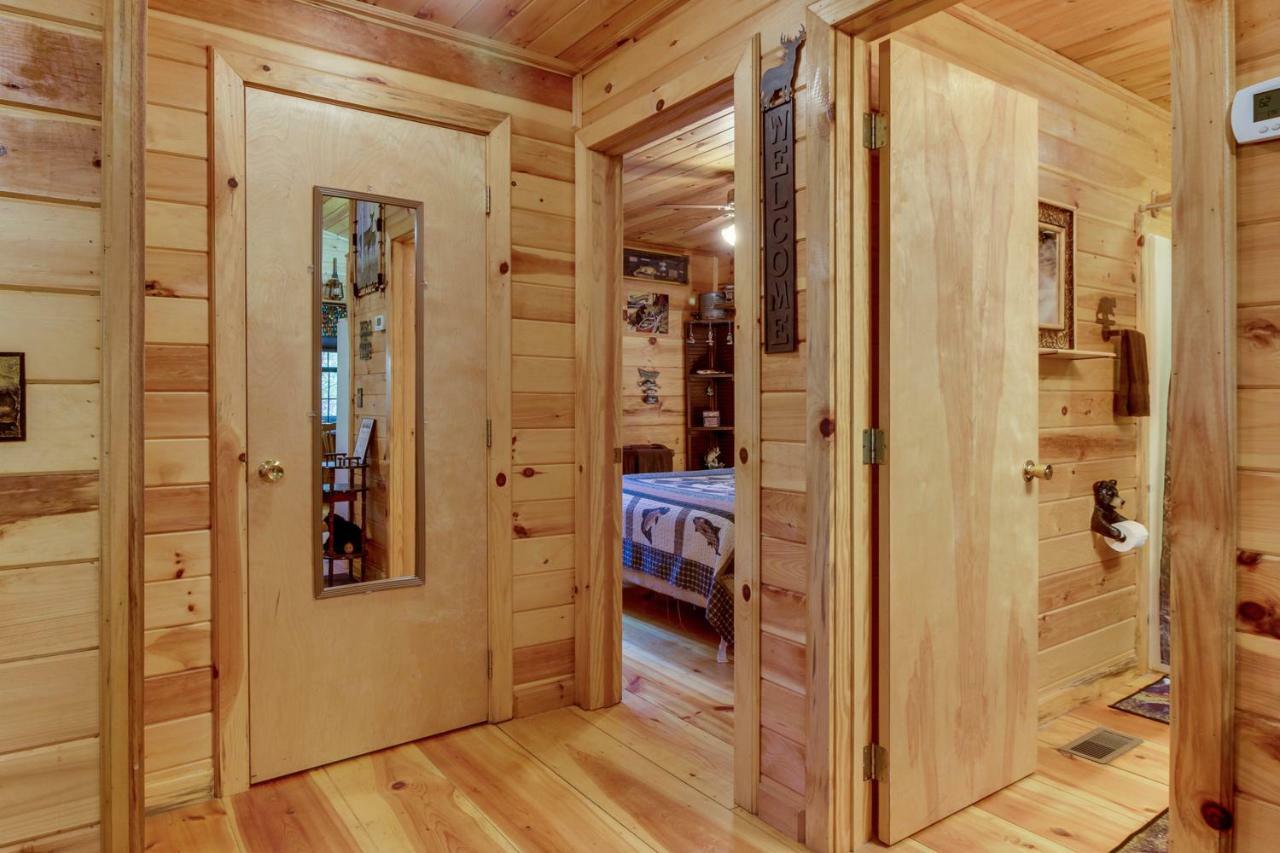 Tree Song Mountain Creek Cabin Ellijay Exterior photo